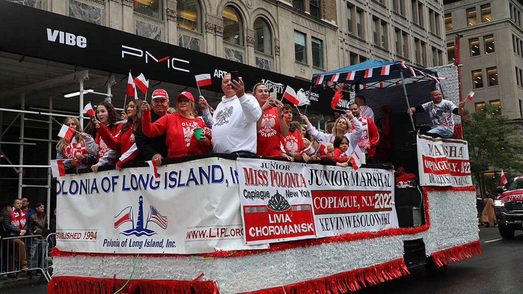 Parada pulaskiego 2022 zdjecia czesc 3 kat