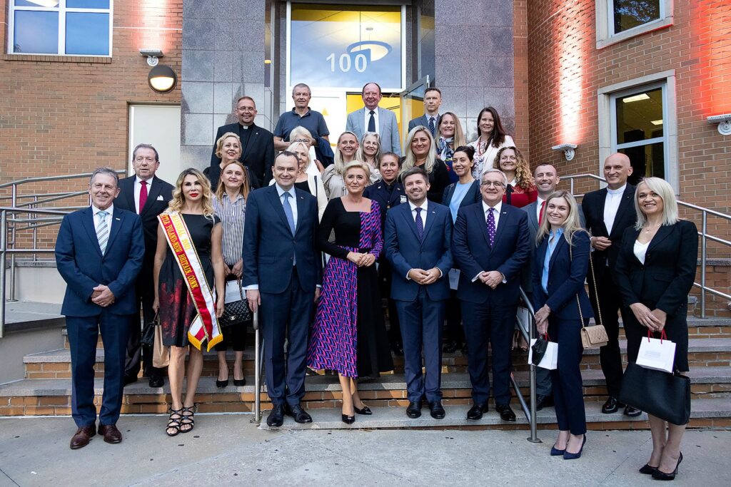 Pierwsza dama rp w psfcu na nowojorskim greenpoincie kat