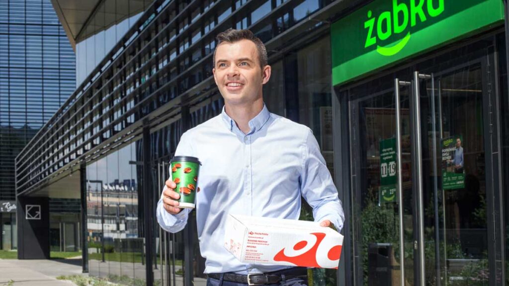 Poczta polska i siec zabka rozwijaja wspolprace mozliwe nadawanie i zwroty przesylek kat