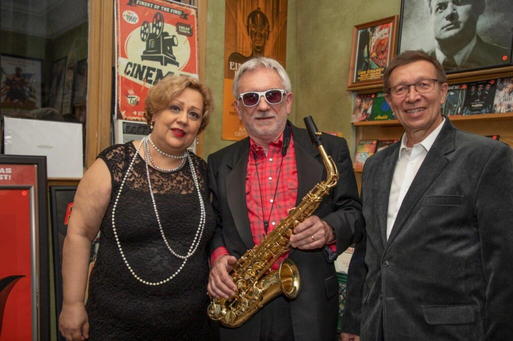 Pola negri i krzysztof medyna w film noir cinema kat 15