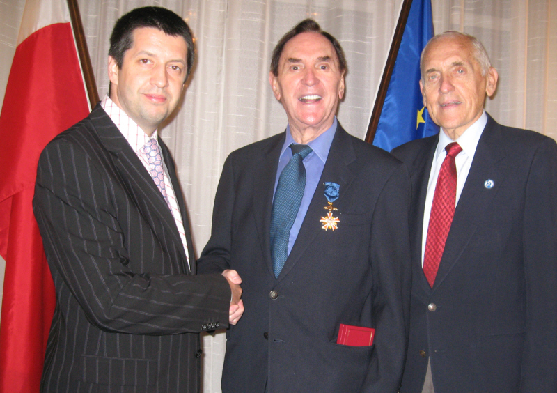 Poland honors 1980s voice of the n y polish american congress kat 20