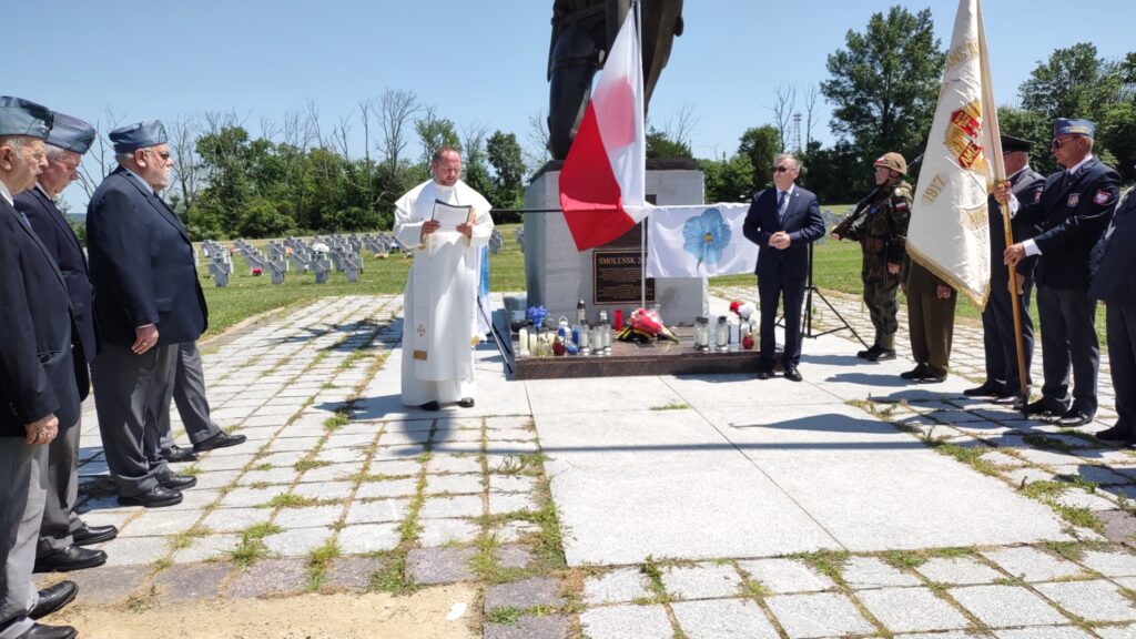Polonijne obchody 79 rocznicy rzezi wolynskiej i 77 rocznicy oblawy augustowskiej w amerykanskiej czestochowie kat