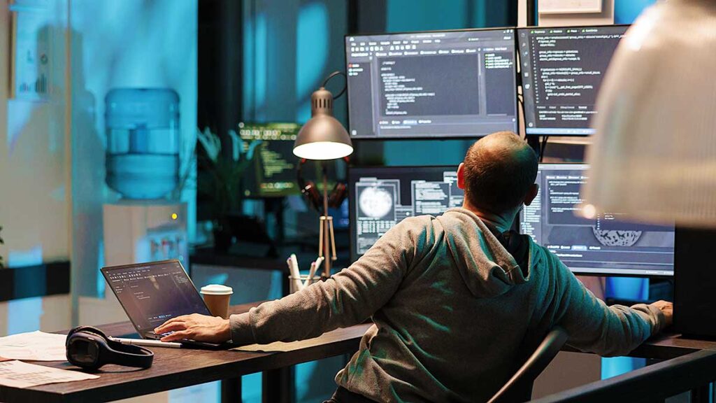 Polscy pracownicy walcza o nowe kompetencje mozliwosc rozwoju albo zmiana pracy kat