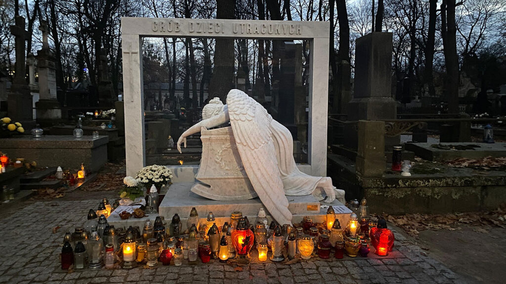 Polska upraszcza dostep do swiadczen po poronieniu nowe przepisy wejda w zycie w sierpniu kat