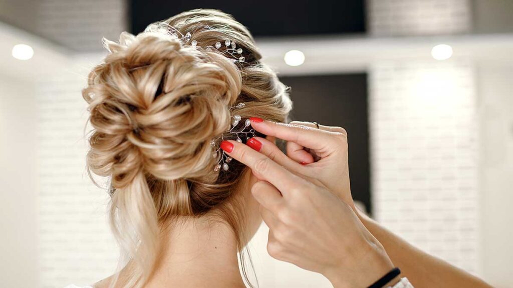 Polski fryzjer w nj w salonie fryzjerskim prestige spa salon serwis damsko meski kat