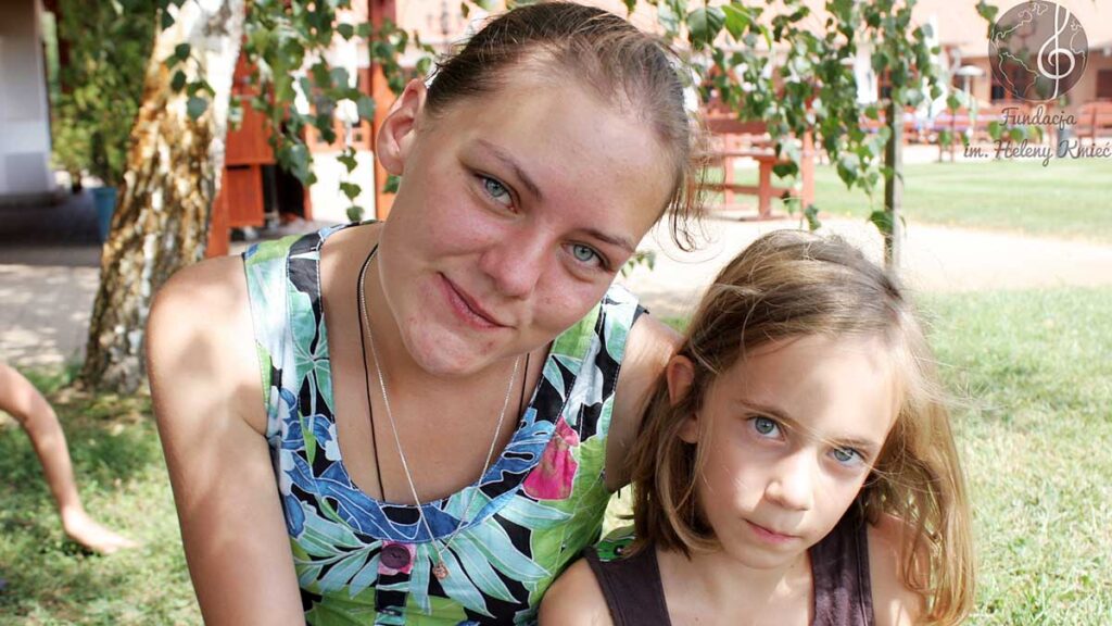 Postulator procesu beatyfikacyjnego heleny kmiec jej zyciorys oniesmielajacy ale z nia chcialo sie przebywac dawala siebie innym kat