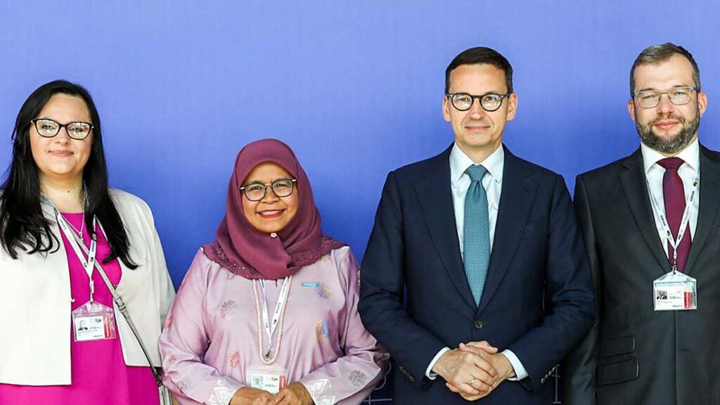 Premier morawiecki na otwarciu swiatowego forum miejskiego w katowicach kat