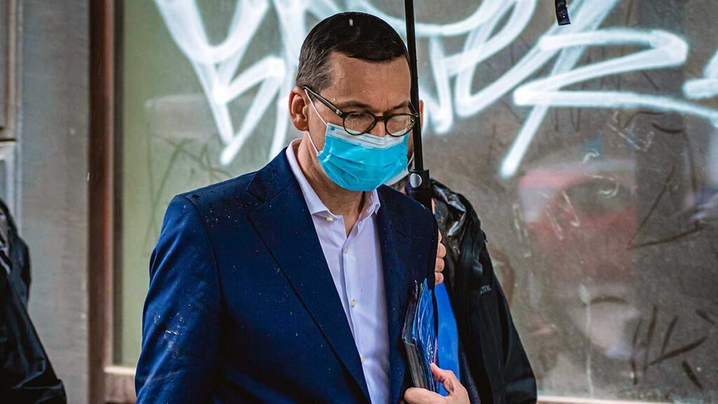 Premier morawiecki podejrzany o manipulacje na rynkach finansowych kat
