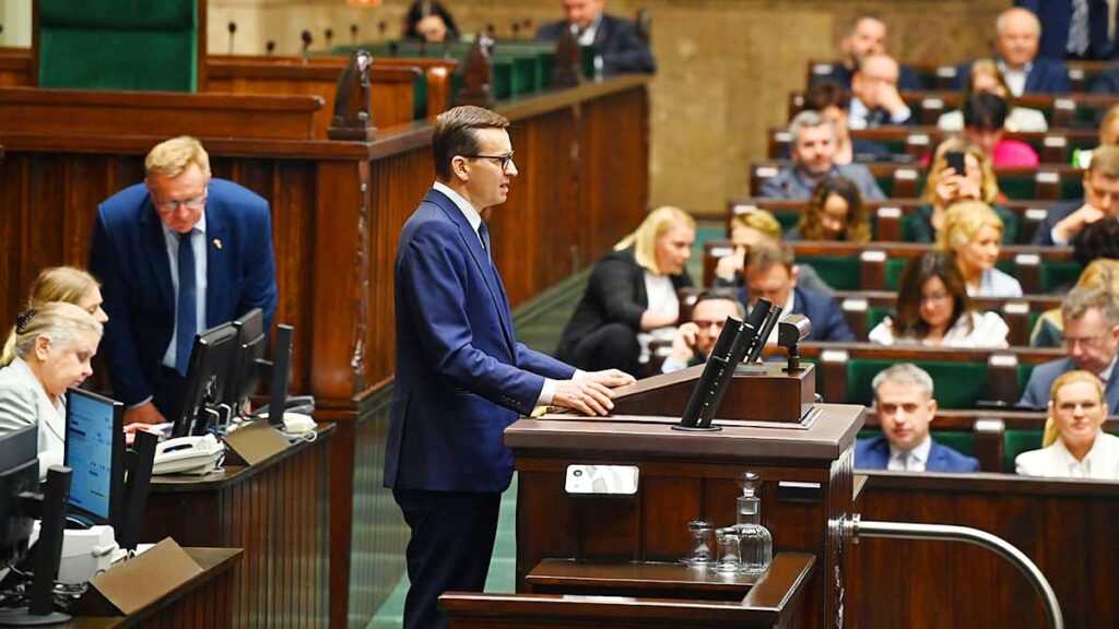 Premier morawiecki w sejmie wstrzymanie dostaw gazu to atak na polske i zemsta za sankcje kat