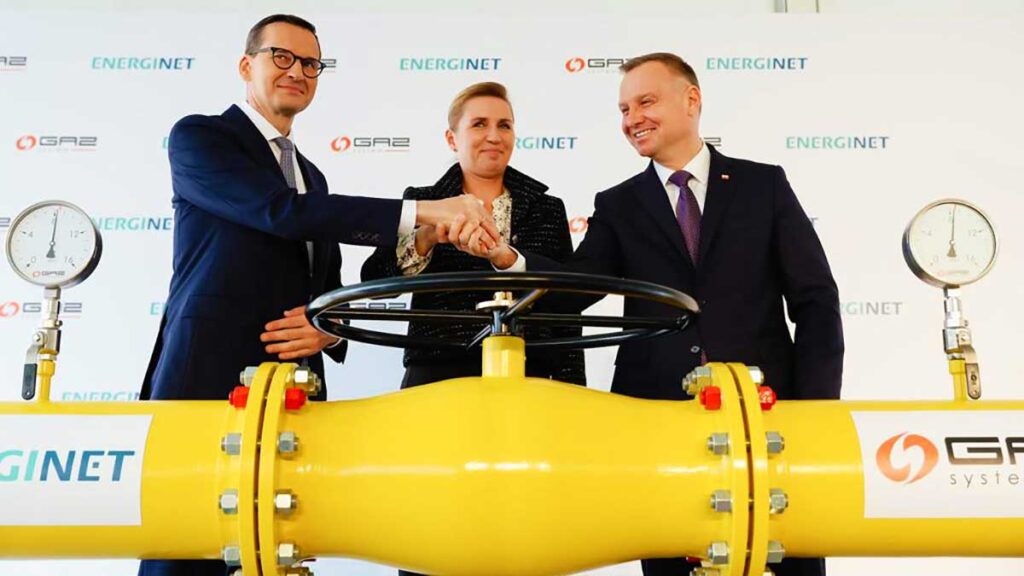 Prezydent duda i premier morawiecki na otwarciu baltic pipe kat