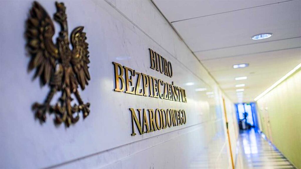 Prezydent duda wydal rozporzadzenie o wprowadzeniu stanu wyjatkowego na granicy polsko bialoruskiej kat