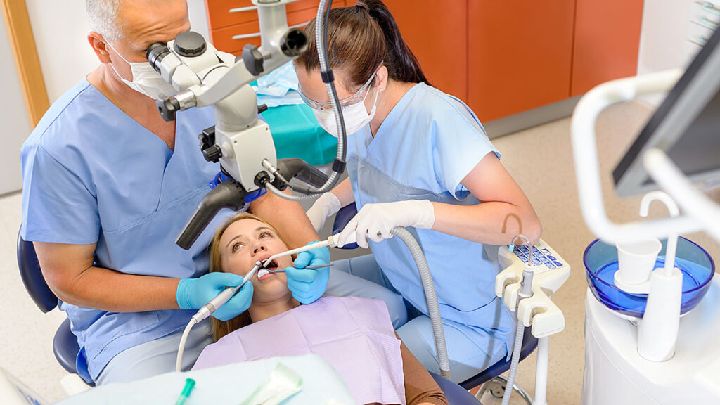 Protezy leczenie i usuwanie zebow na greenpoincie w nowym jorku w air touch dental brothers kat