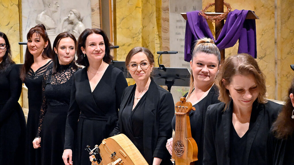 Przez pasje do wielkanocy kat