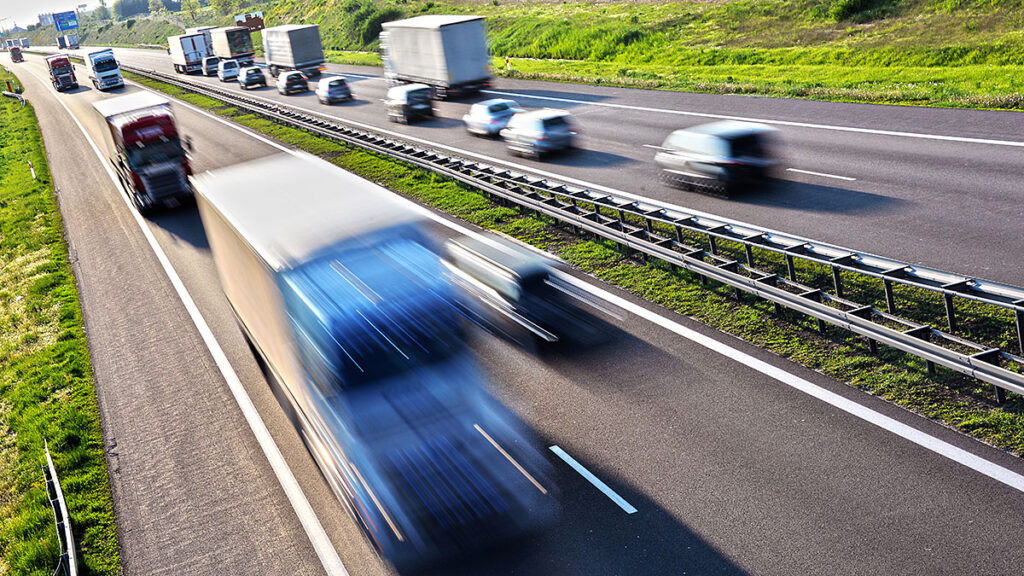 Przyszlosc flot firmowych w msp nie bedziemy jezdzic mniej ale inaczej kat