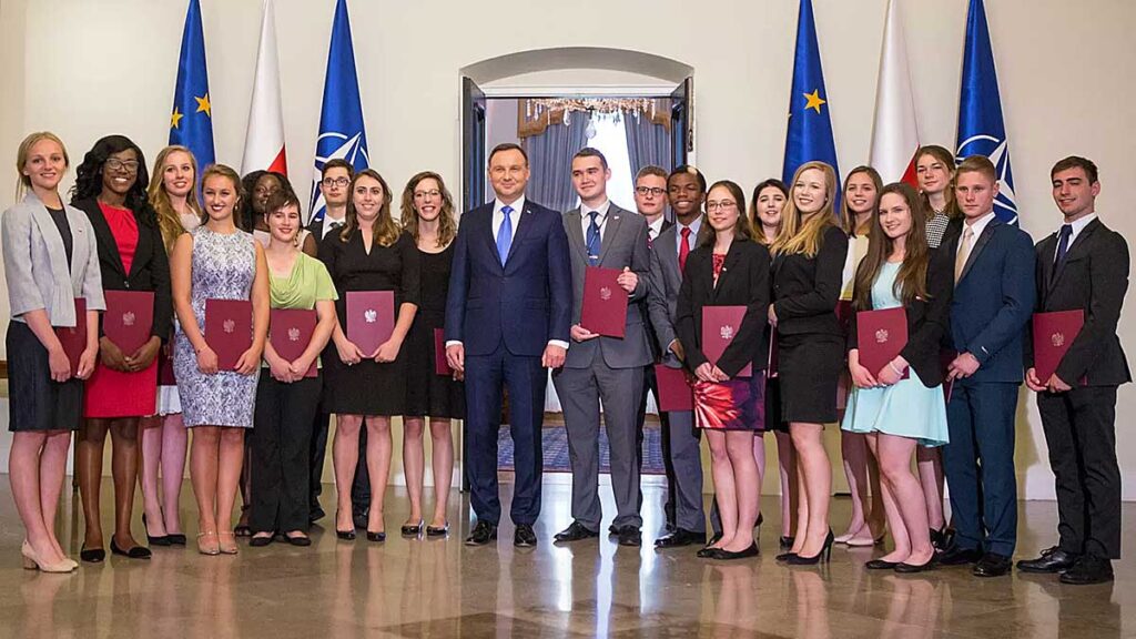 Psfcu scholarship under the patronage of president of poland kat