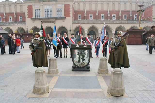 Rocznica zlozenia przysiegi narodowi polskiemu przez tadeusza kosciuszke kat 15