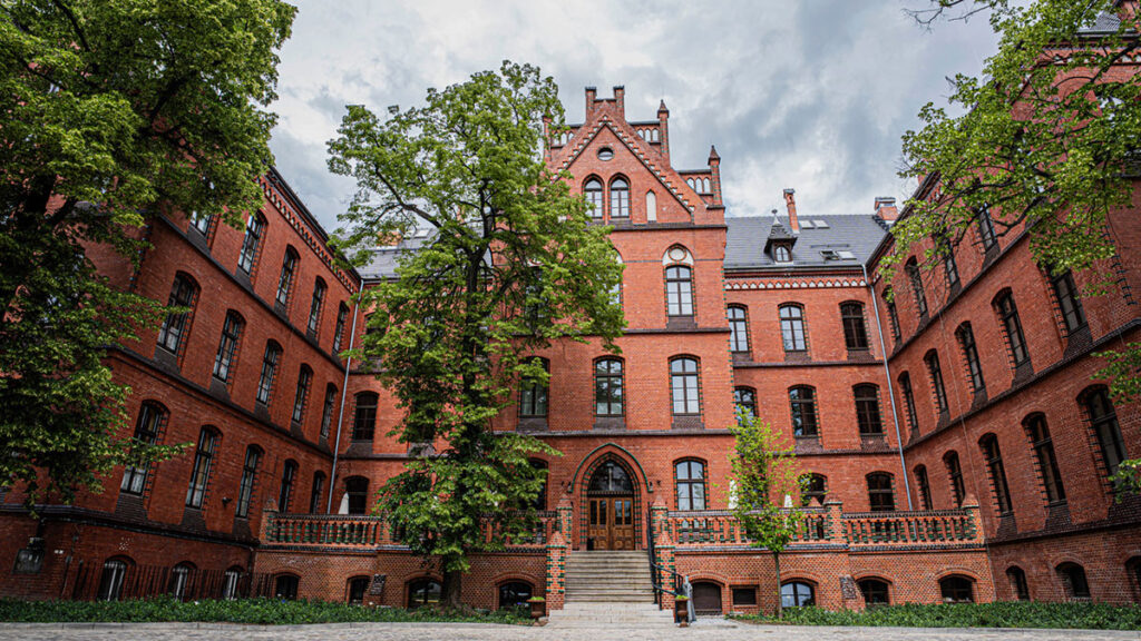 Rusza kolejny hotel arche to unikat w skali kraju kat