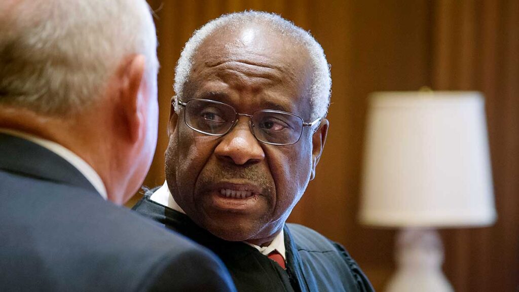 Sad najwyzszy znosi restrykcje stanu nowy jork ograniczajace prawo do noszenia broni w miejscach publicznych kat