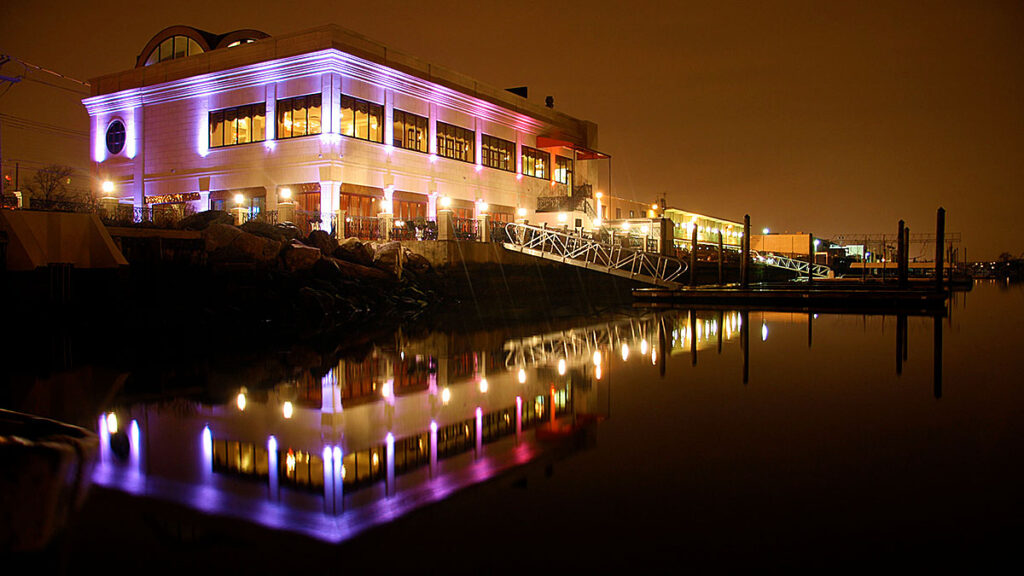 Sala bankietowa w nowym jorku przy oceanie russo on the bay na polskie przyjecia kat