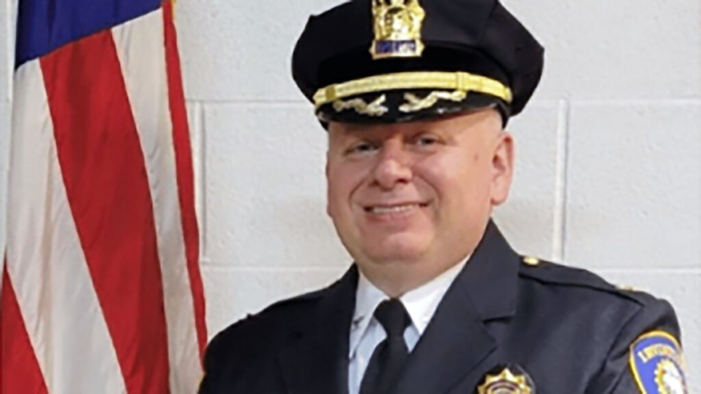 Sashing of 2023 pulaski parade grand marshal hon franciszek r piwowarczyk new jersey kat