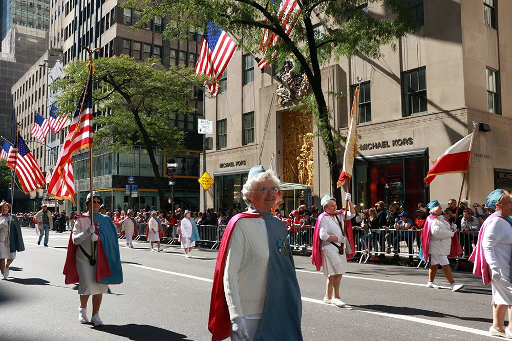 Sponsorzy lot i psfcu na paradzie pulaskiego zdjecia cz 2 5 kat 15