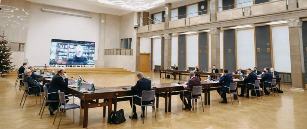 Spotkanie w sprawie raportu o polskich stratach wojennych kat