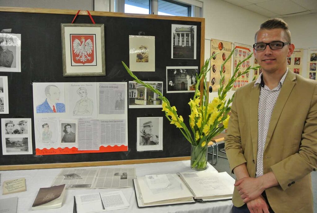 Spotkanie z michalem folega autorem ksiazki zycie otwarte na swiat aleksander janta polczynski kat 55