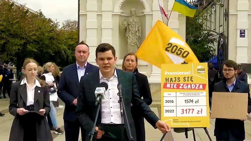 Start roku akademickiego w czasie drastycznych podwyzek kat