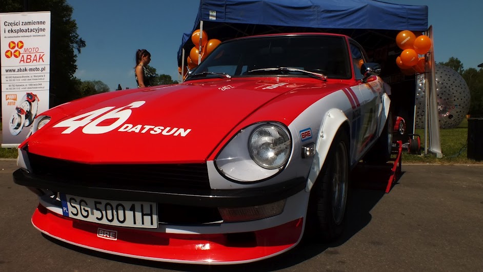 Studenci asp przypomnieli o myciu samochodow poprzez sztuke kat 15