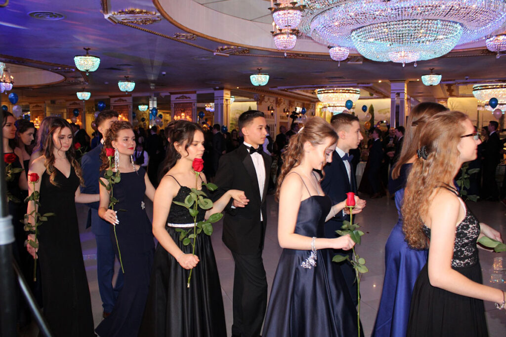 Studniowka polskich szkol w usa new york 02 01 2020 kat 15