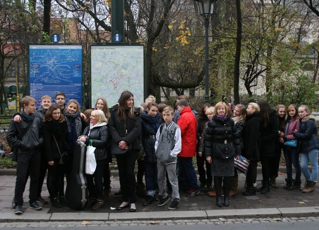 Swiata niepodleglosci spiewajaco w krakowie kat 15