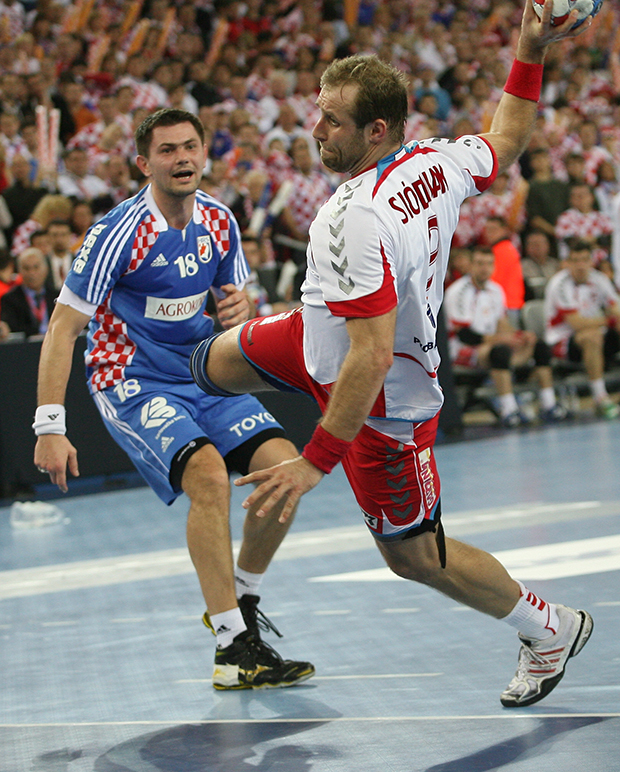 Swieto polskiej pilki recznej juz wkrotce w lozy honorowej m in zasiada donald tusk i jaroslaw walesa kat 48