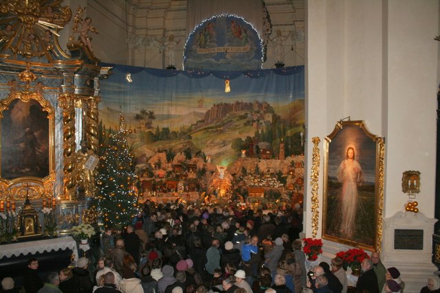 Szopka bozonarodzeniowa w kosciele bernardynow w krakowie kat 15