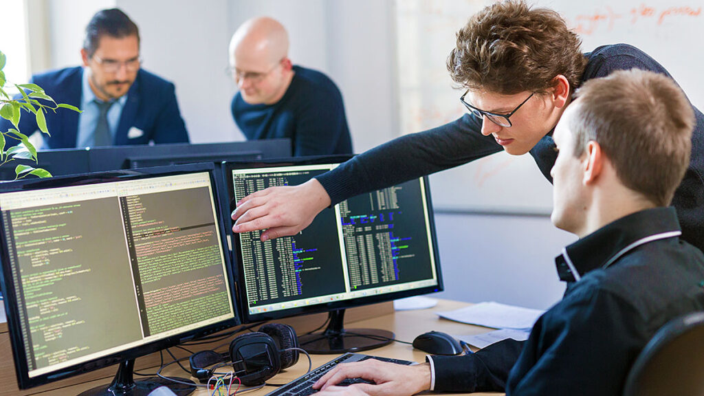 Sztuczna inteligencja ai w polskich firmach od sceptycyzmu do wzrostu zainteresowania kat