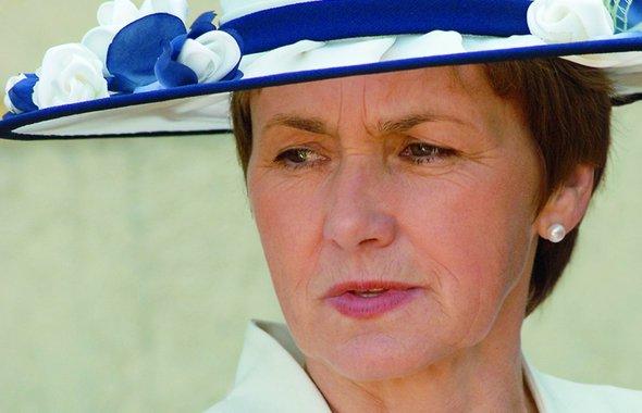 Women Who Are Mothers!" - Danuta Wałęsa