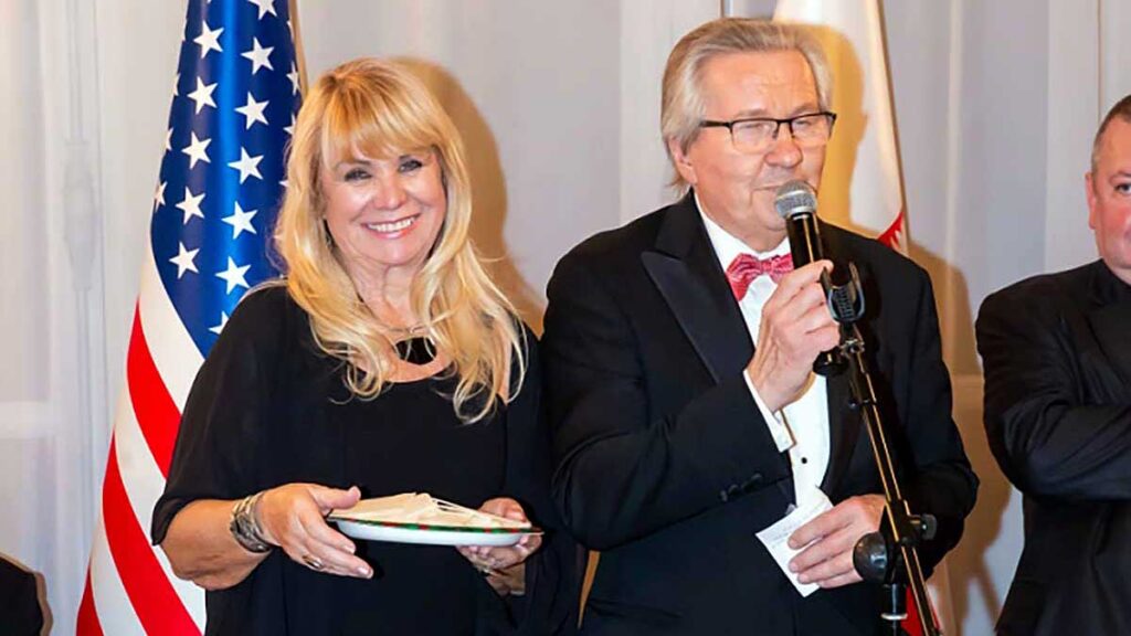 The medicus societys christmas party at the polish consulate in new york a warm celebration of togetherness kat