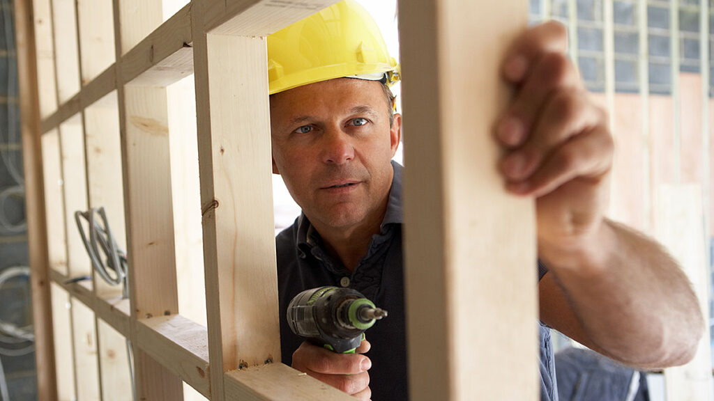 Trendy na rynku uslug remontowo budowlanych najnowszy raport fixly kat