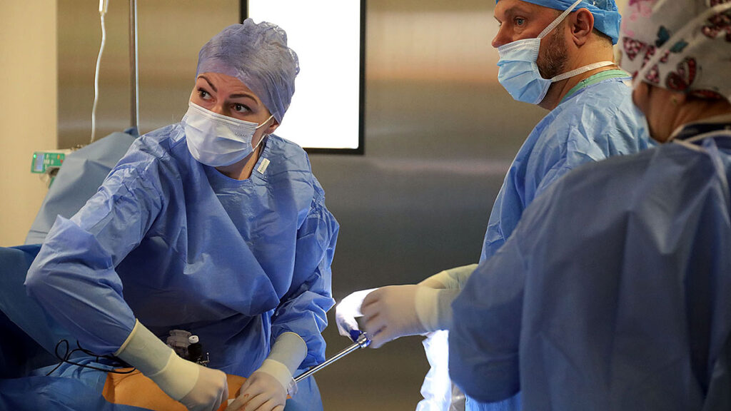 Tysiac polskich lekarzy z calego swiata na jubileuszowym 30 kongresie polonii medycznej w krakowie kat