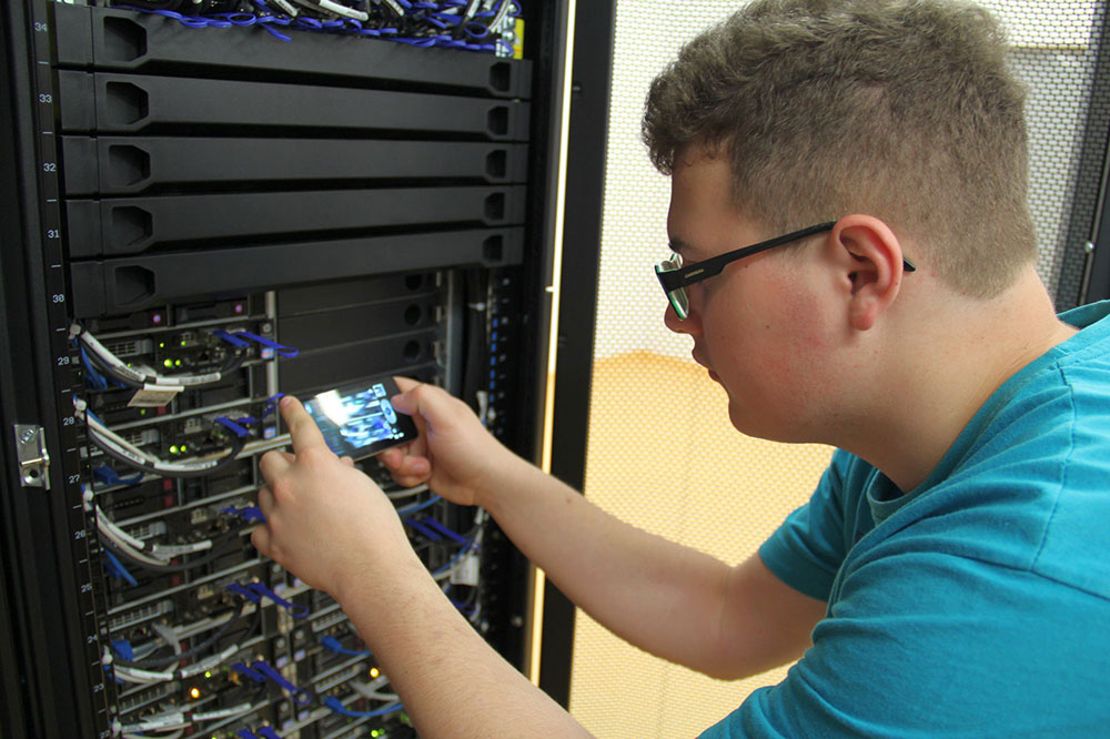 Uczniowie z nowego sacza na politechnice rzeszowskiej kat 54