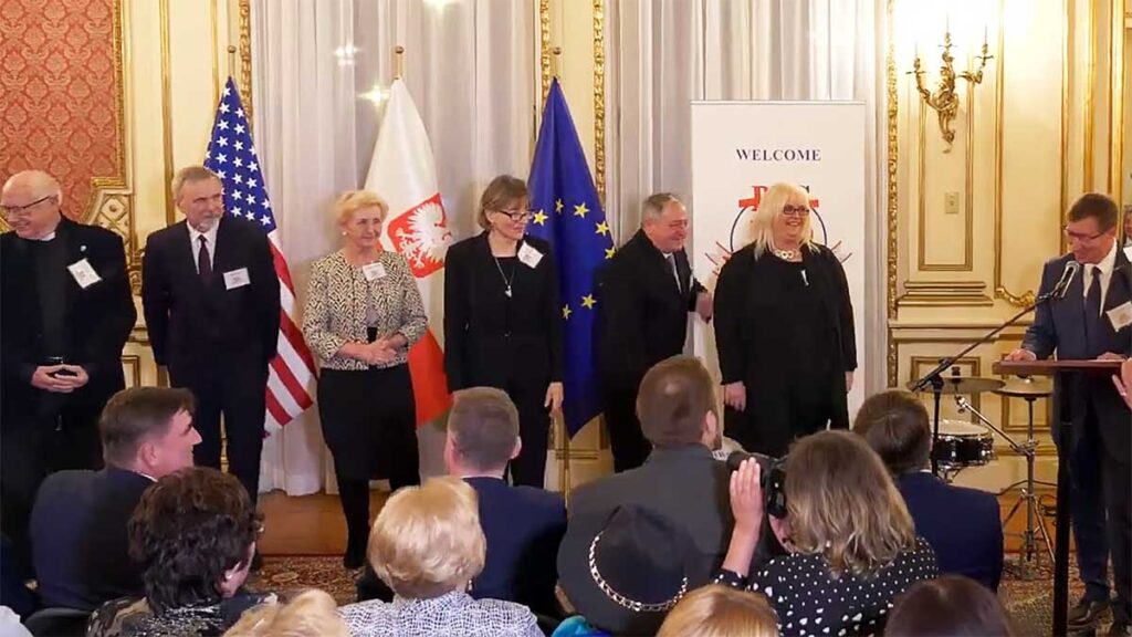 Uroczysta gala z okazji 50 lecia centrum polsko slowianskiego zobacz video kat