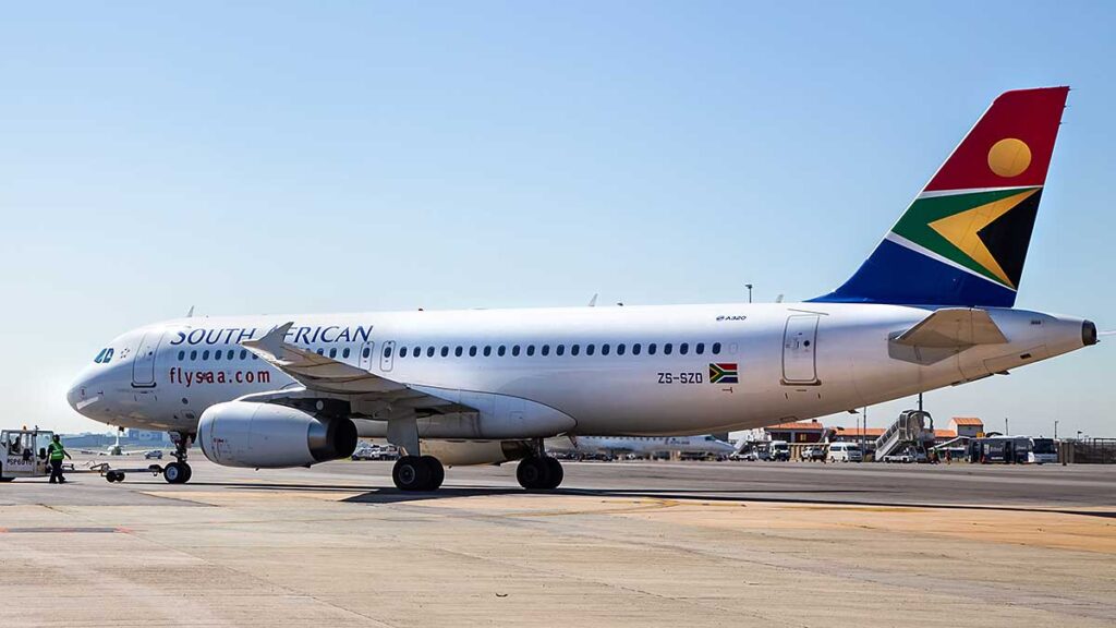 Usa wprowadza ograniczenia na podroze z rpa i 7 innych krajow afrykanskich kat