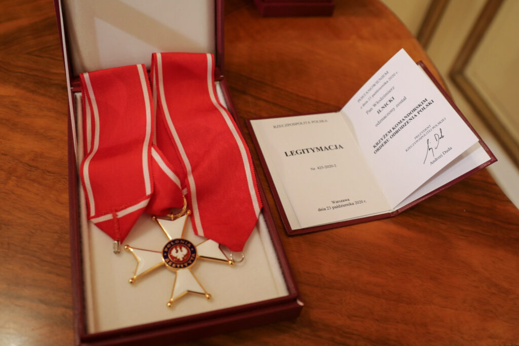 W nowym jorku wreczono odznaczenia dla czlonkow opozycji demokratycznej w prl kat