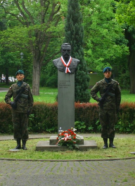 W rocznice smierci marszalka jozefa pilsudskiego kat 25