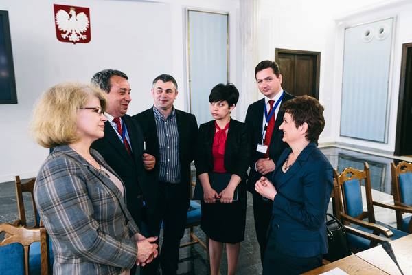 W sejmie rp o innowacjach funduszach wspolpracy i roli klastrow w polskiej gospodarce kat 54