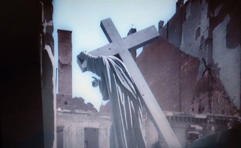 Wakacje w godzine w w zamordowanym miescie kat 15