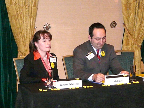 Western union rozpoczyna pierwsza globalna kampanie reklamowa swojej marki 03 18 2009 kat 15