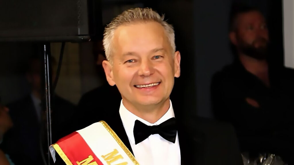 Wielki marszalek piotr praszkowicz poprowadzi parade pulaskiego w nowym jorku w 2024 r kat