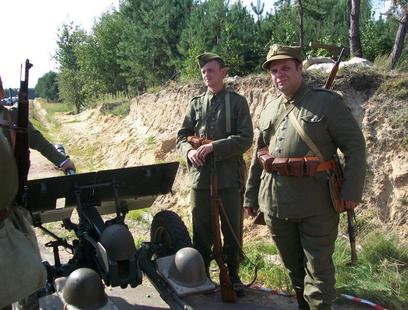 Wladyslaw raginis obronca polskich termopil kat 13