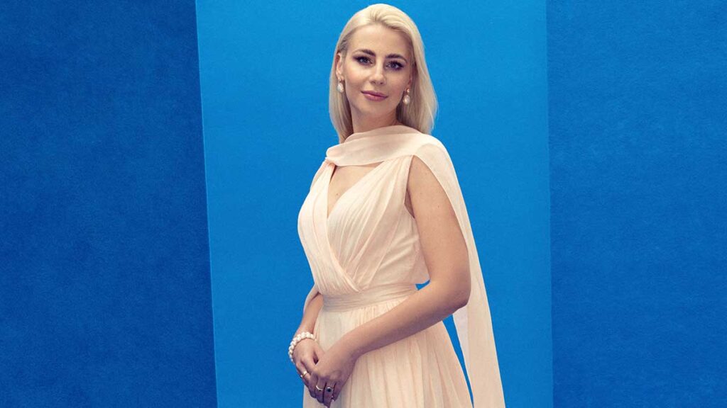 World humanitarian drive conferred the global humanitarian award to hsh princess angelika ewa jaroslawska sapieha kat