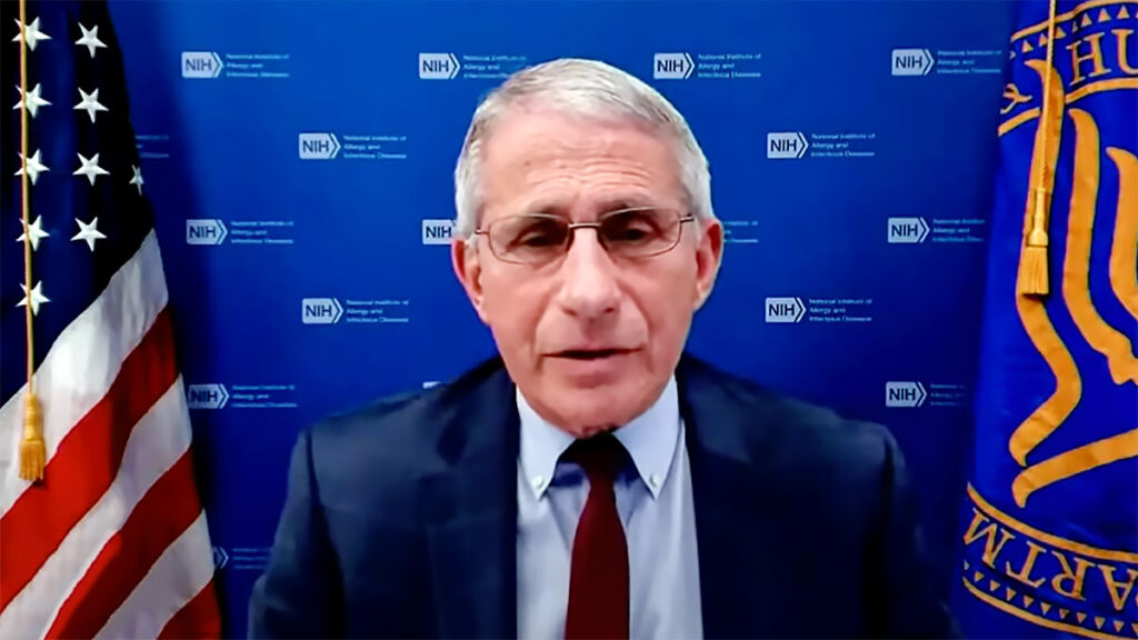 Wszyscy dorosli amerykanie moga sie szczepiec na covid 19 kat